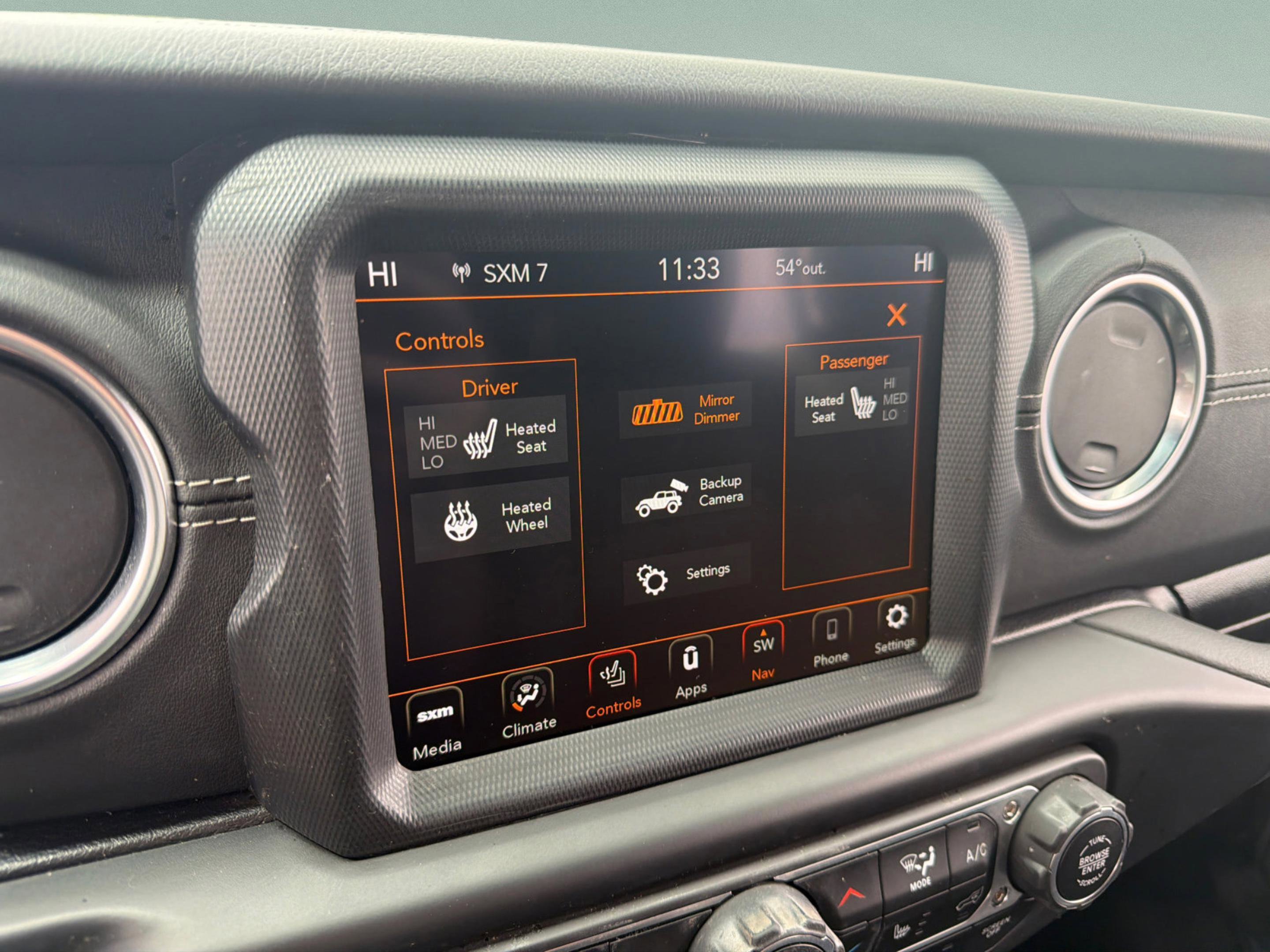 Used 2023 Sting Gray Clearcoat Jeep Sahara image 25