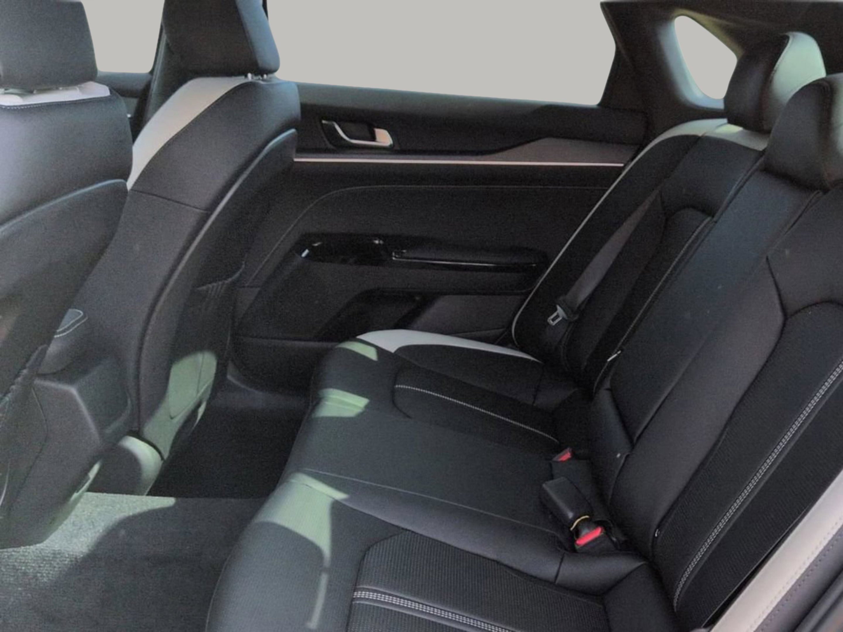 New 2026 Snow White Pearl Kia GT-Line AWD image 16