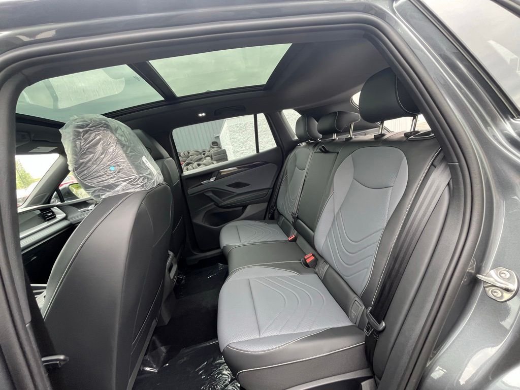 New 2026 Gray Volkswagen 2.0T SE R-Line Black image 23