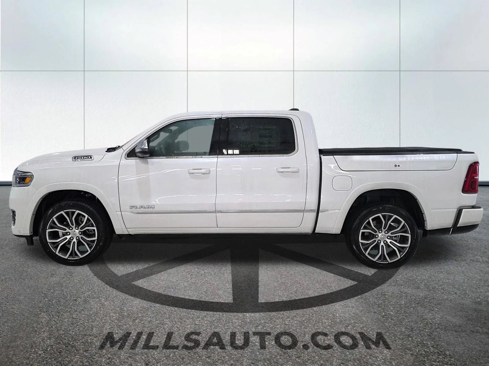 New 2026 Ivory White Tri-Coat Pearl-Coat Exterior Paint RAM Tungsten image 3