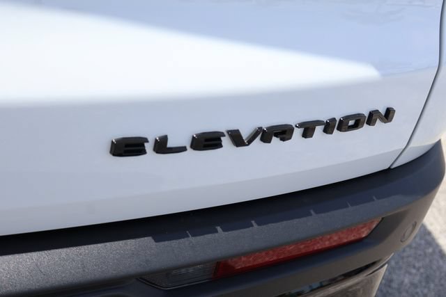 New 2026 Summit White GMC Elevation image 9