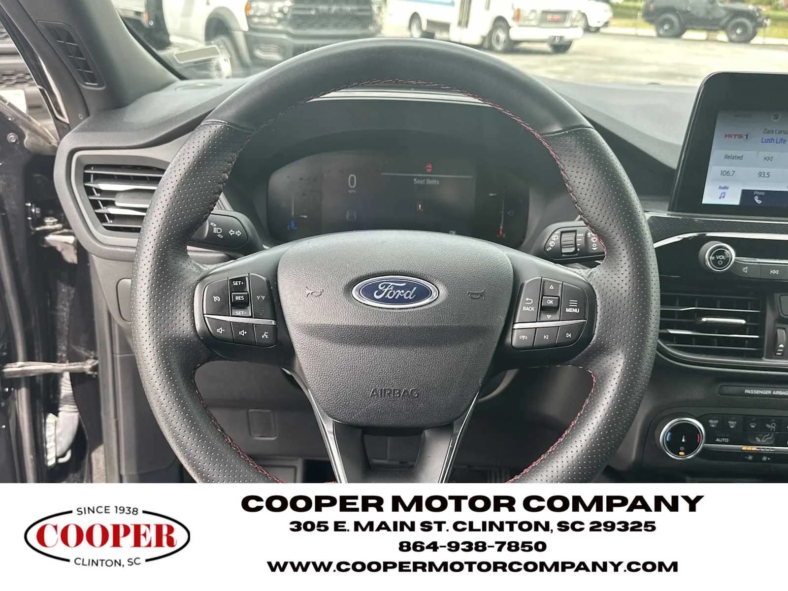 Used 2025 Agate Black Metallic Ford ST-Line image 26