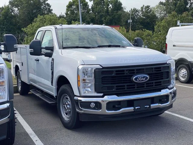 New 2026 White Ford XL image 26