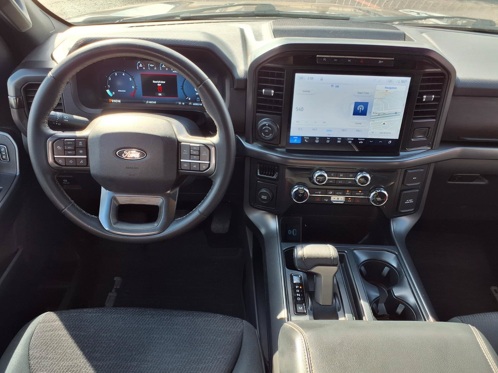 Used 2024 Blsck Ford XLT image 12