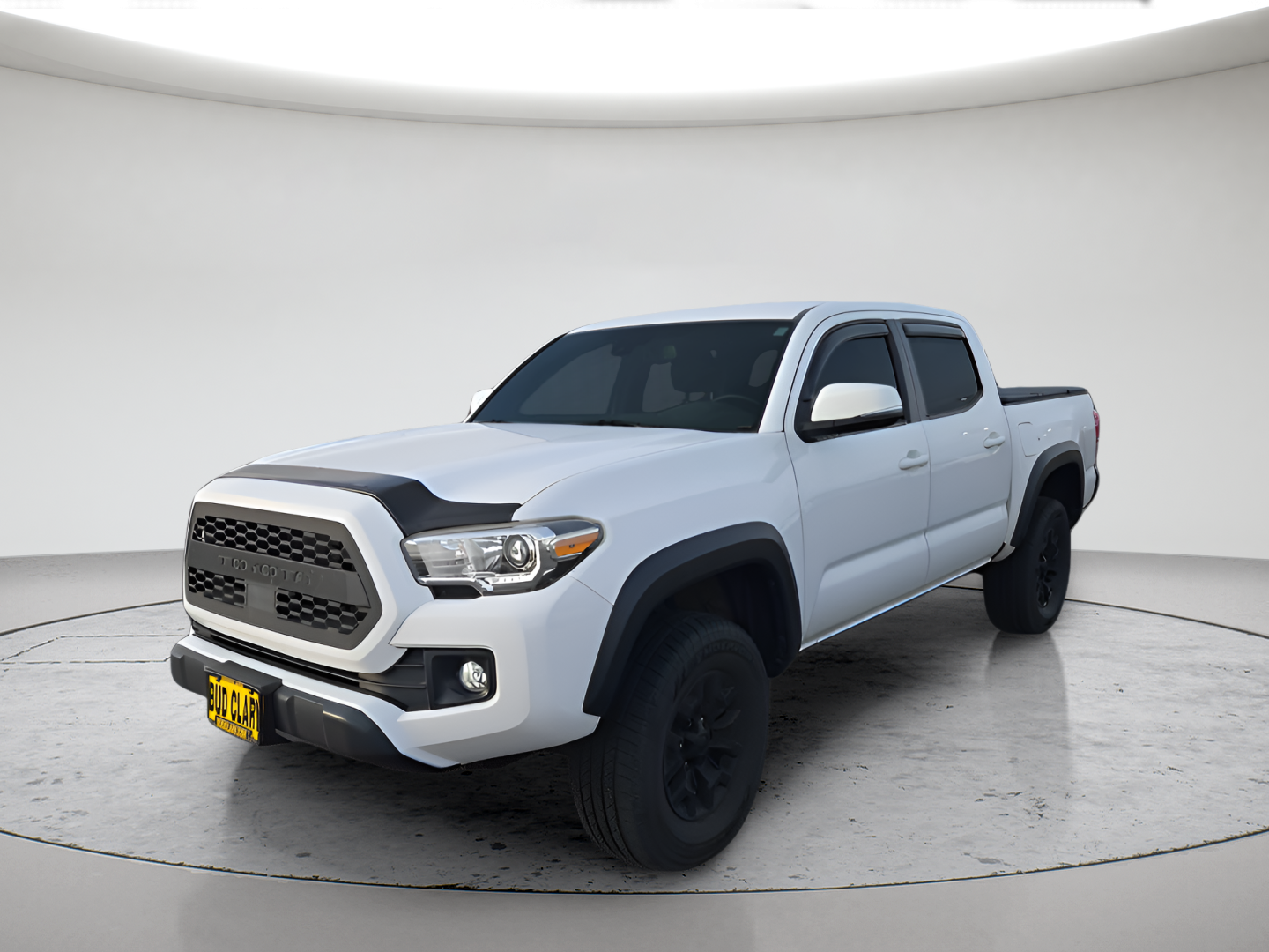 Used 2018 White Toyota TRD Off-Road image 1