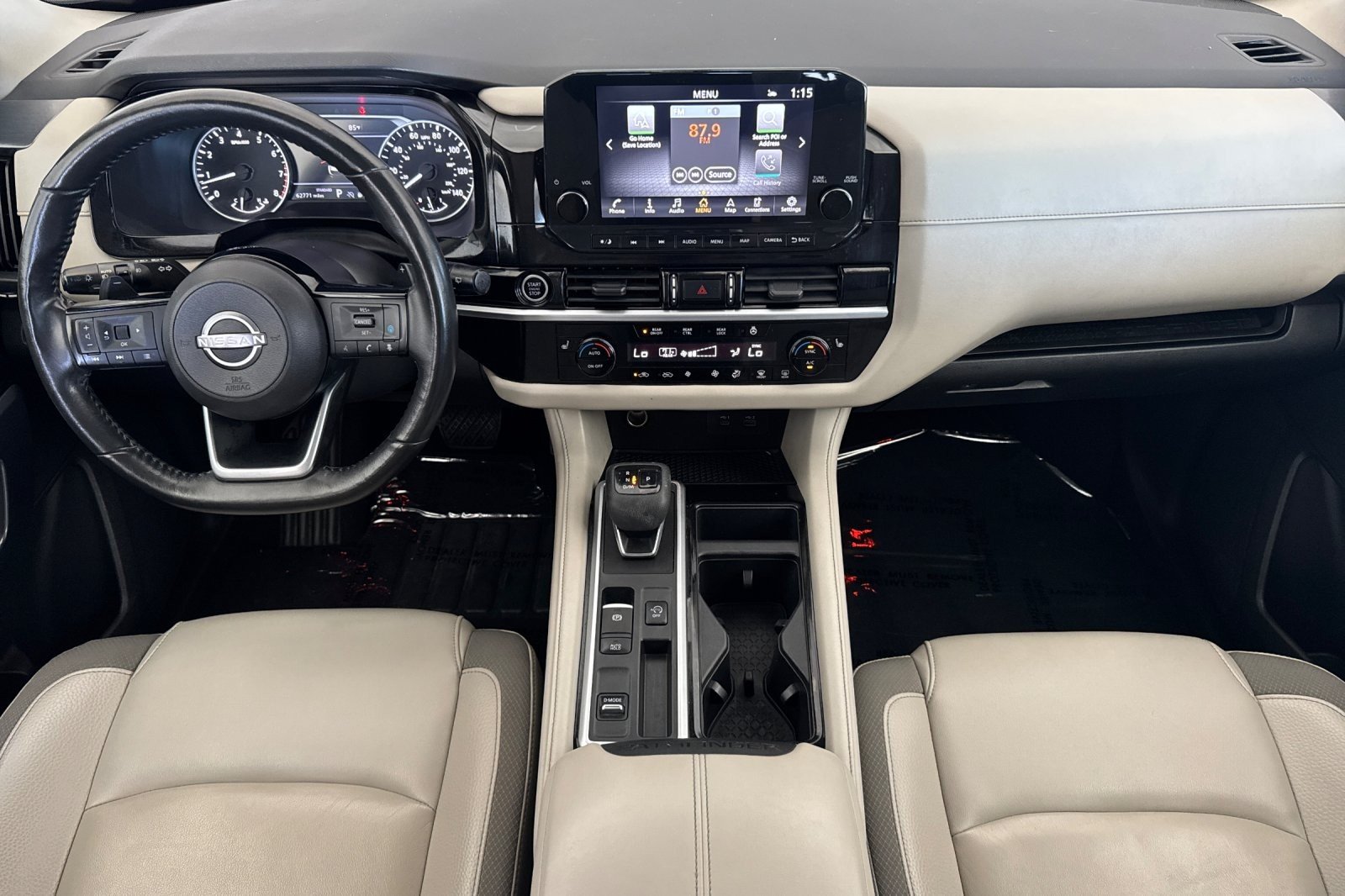Used 2022 WHITE Nissan SL image 12