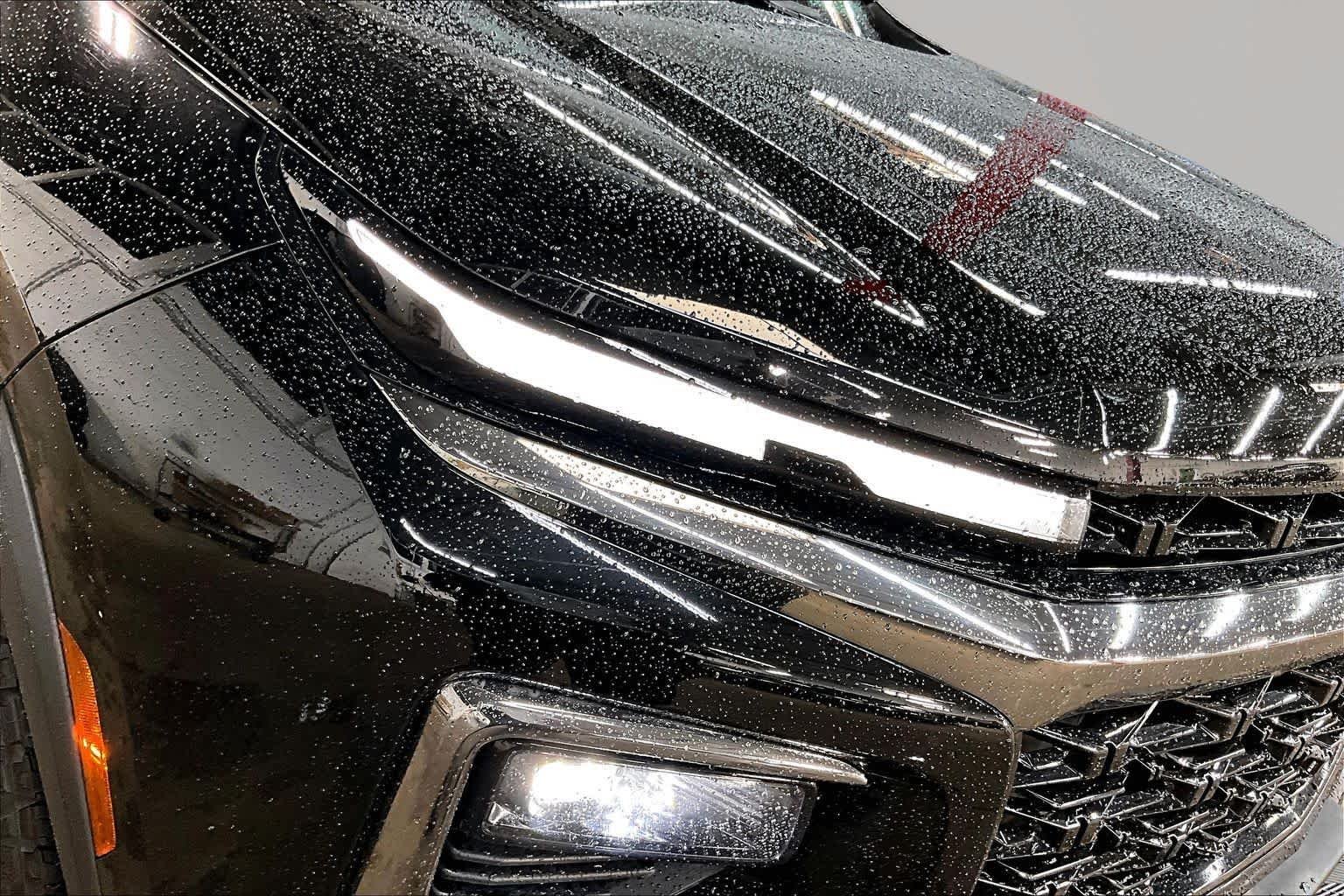 Used 2024 Mosaic Black Metallic Chevrolet AWD Z71 image 28