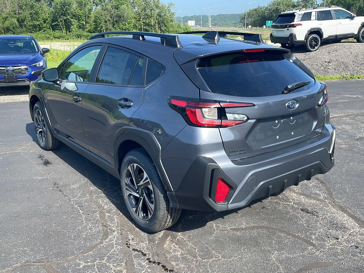 New 2026 Magnetite Gray Metallic Subaru Premium image 3