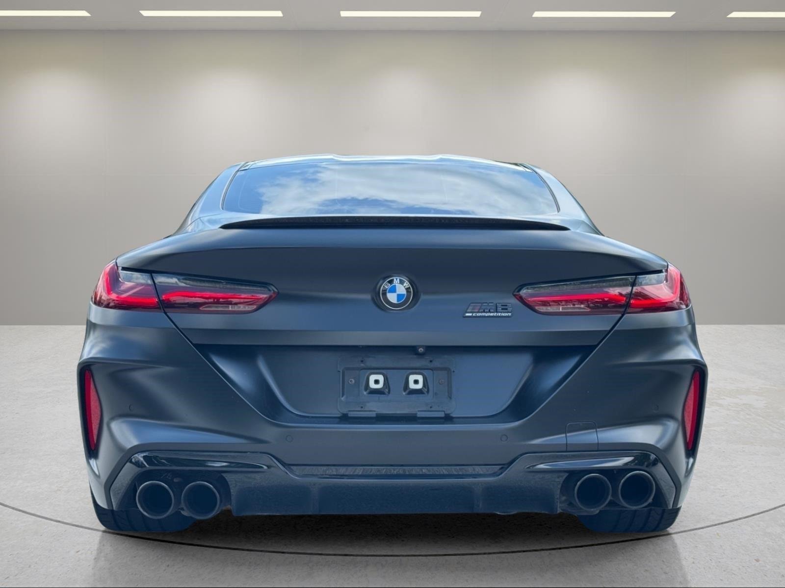 Used 2020 Alpine White BMW Competition image 4