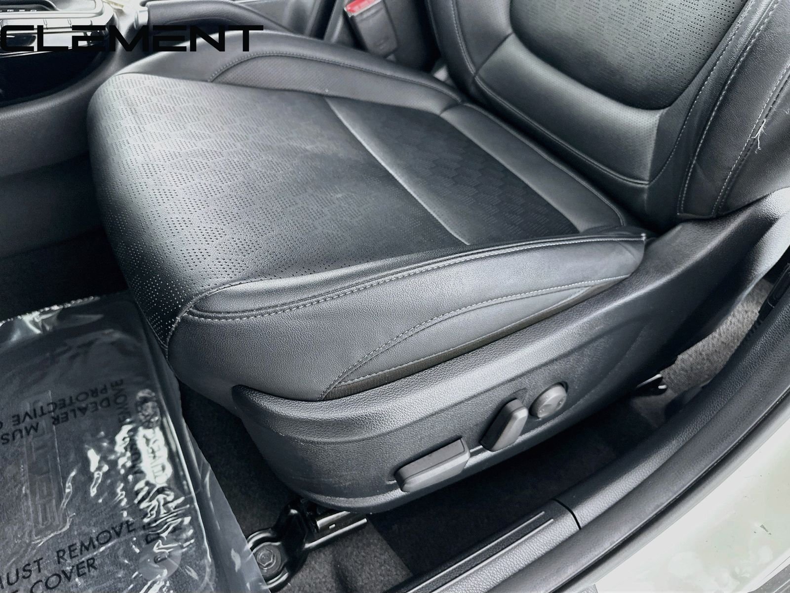 2022 Kia Seltos EX - Photo 28