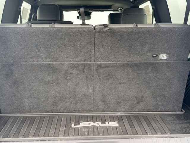 2025 Lexus GX Premium+ - Photo 31