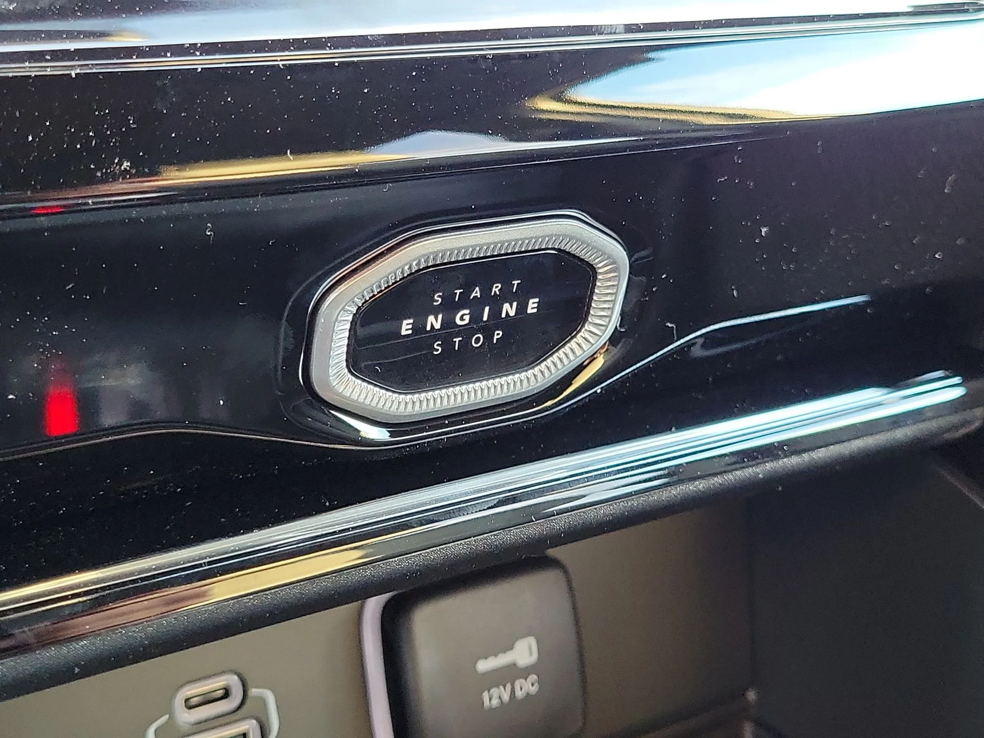 New 2026 White Jeep Limited Reserve image 10