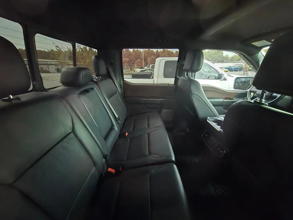 Used 2022 Black Ford Lariat image 6