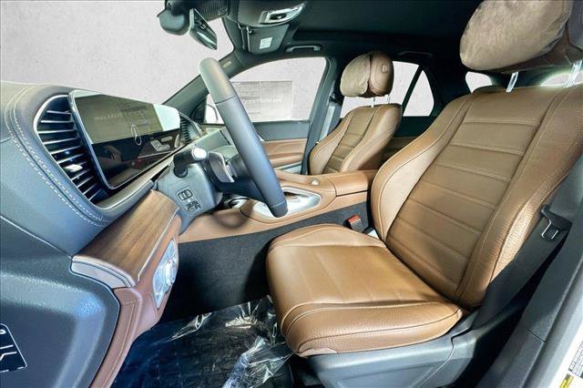 New 2026 MANUFAKTUR Moonlight White Metallic Mercedes-Benz GLE 450 image 48