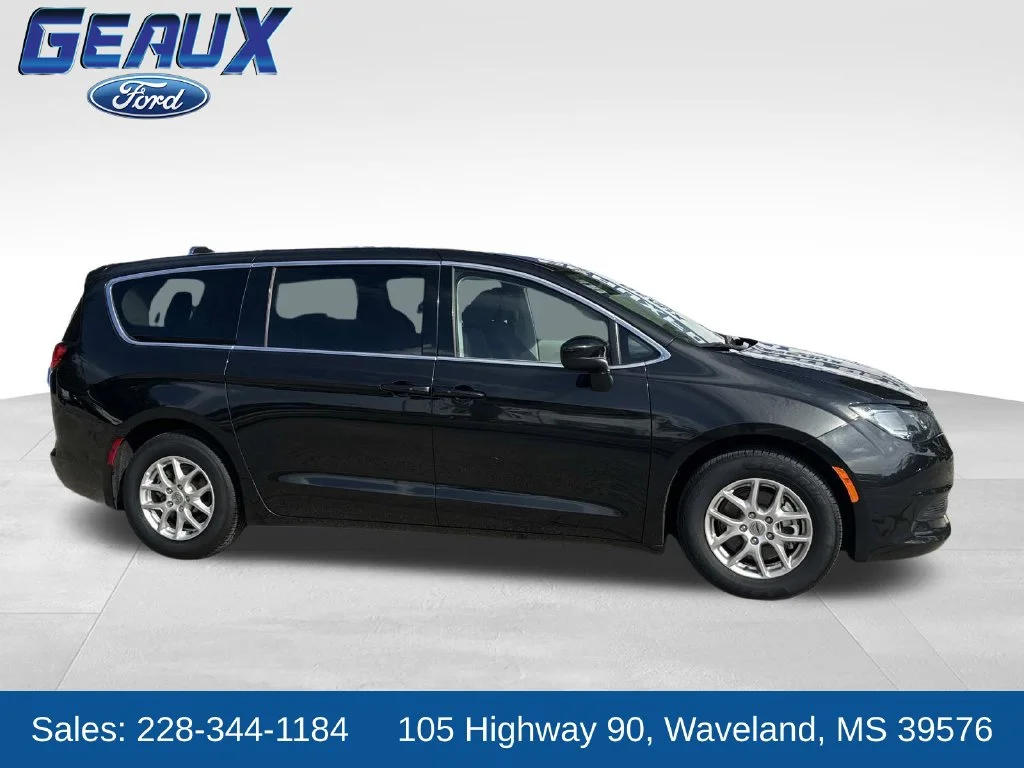 Used 2023 Black Chrysler LX image 1