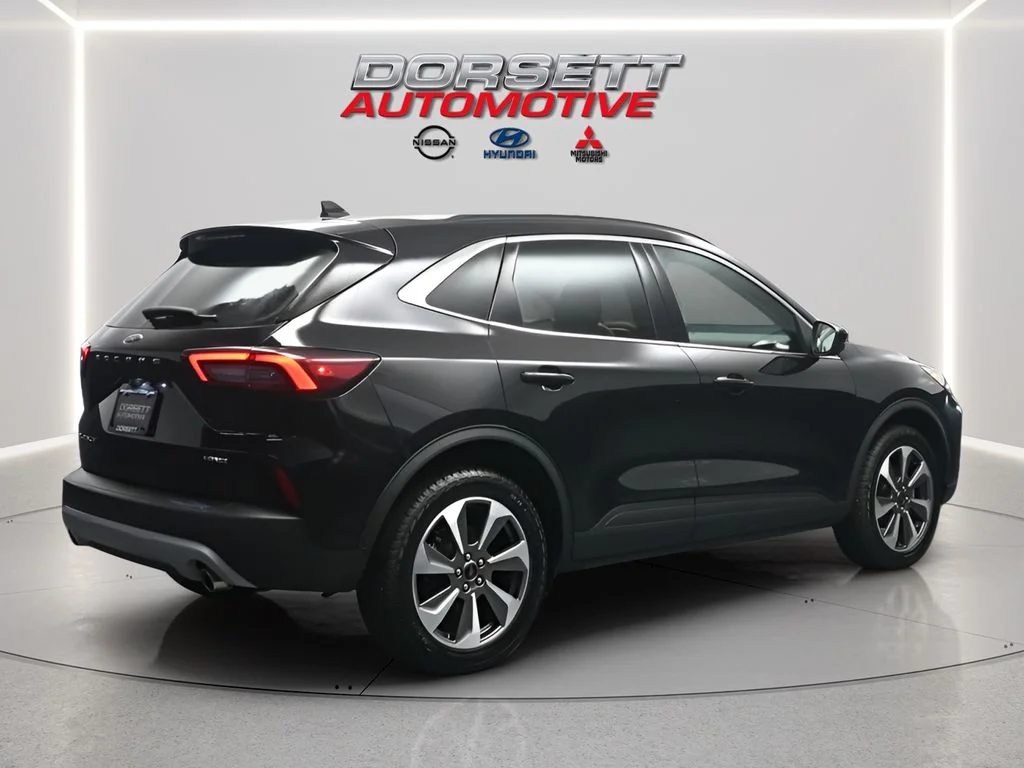 Used 2024 Agate Black Metallic Ford Platinum image 6