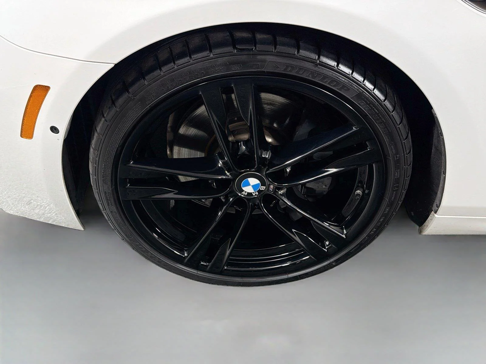 Used 2014 Mineral White Metallic BMW 650i image 29