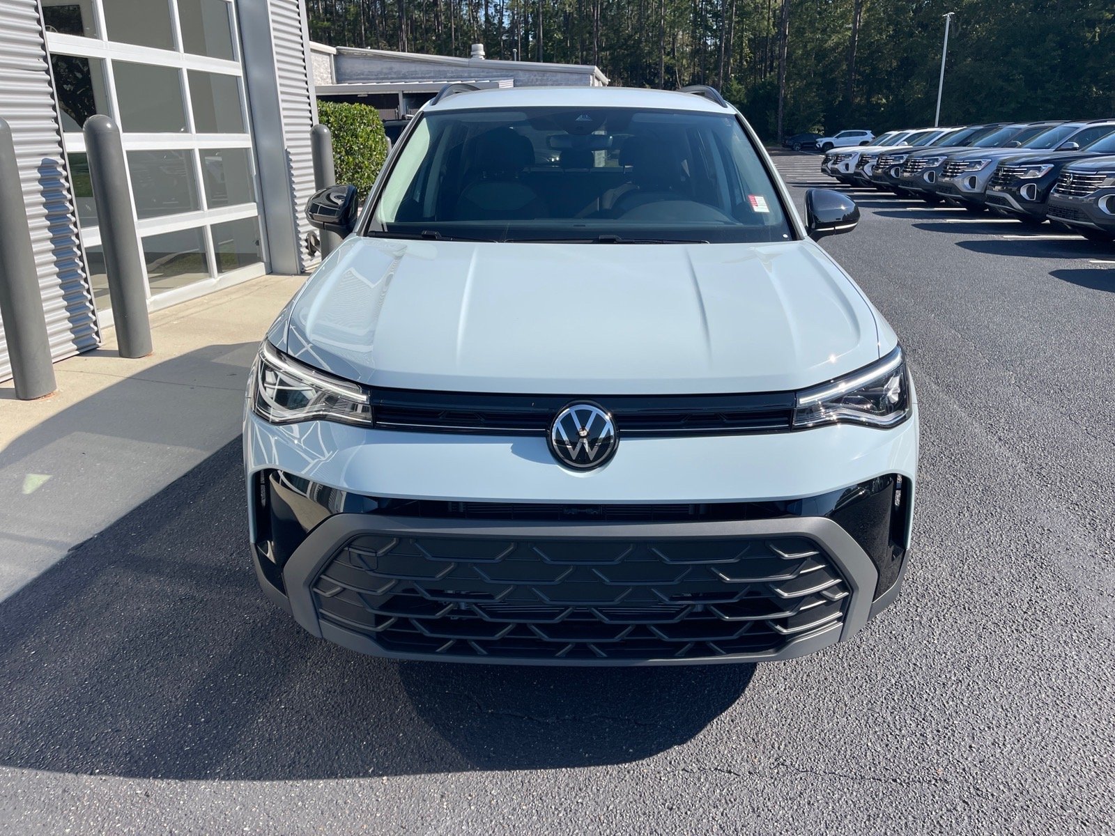 New 2027 Platinum Gray Metallic 2r2r Volkswagen Sport image 2