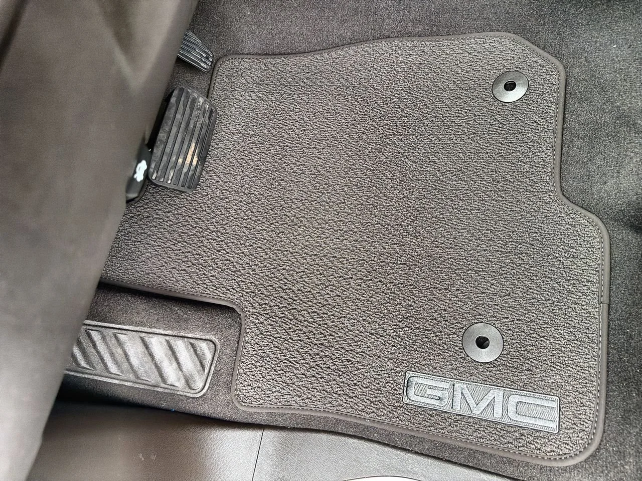 New 2026 Onyx Black GMC Denali image 30