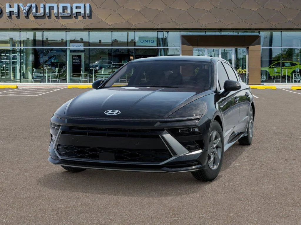 New 2026 Black Hyundai SE image 6