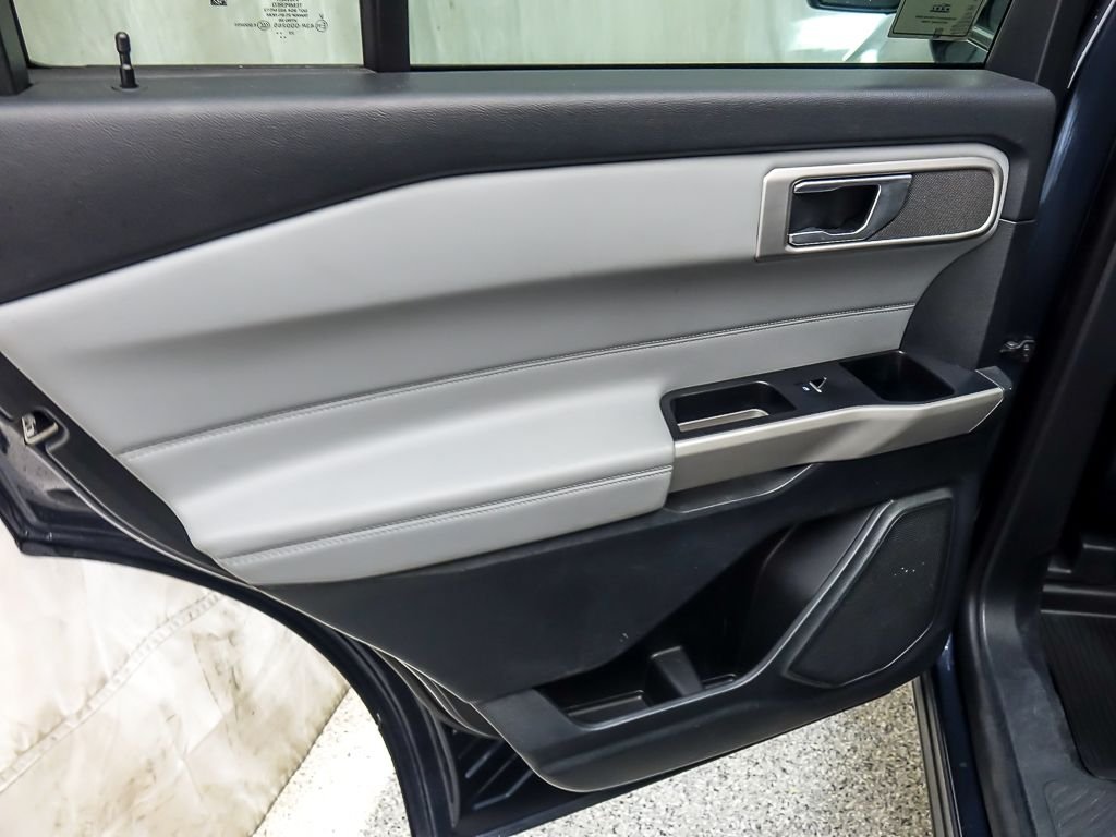 Used 2023 Blue Metallic Ford XLT image 24