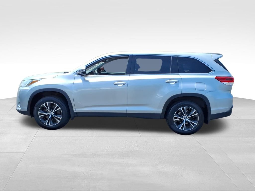 Used 2019 Celestial Silver Metallic Toyota LE image 24