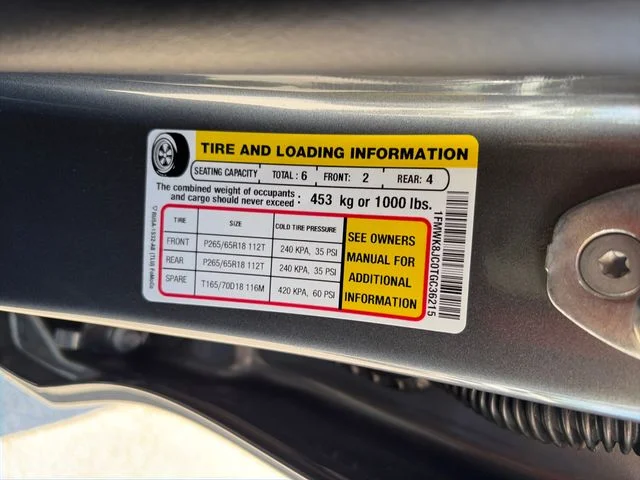 New 2026 Carbonized Gray Metallic Ford Tremor® image 31