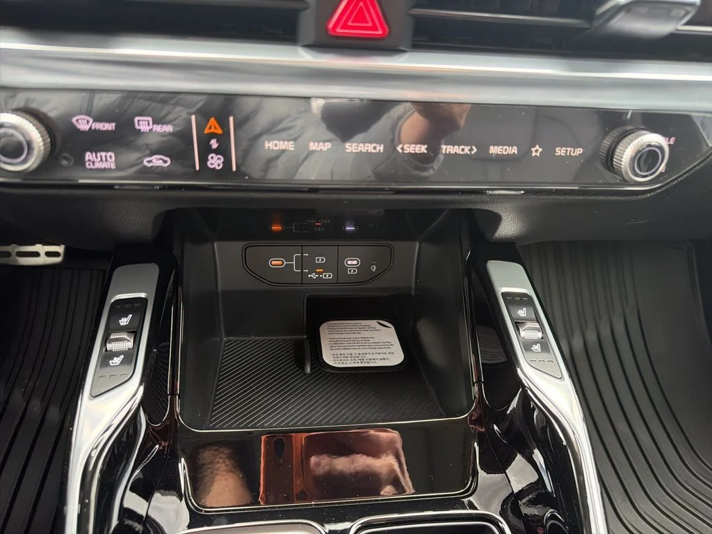 New 2026 Road Rider Brown Kia X-Line SX AWD image 28