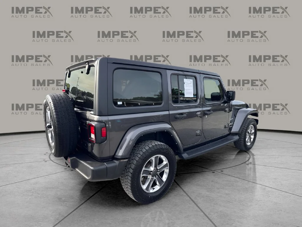 Used 2021 Gray Jeep Unlimited Sahara image 5