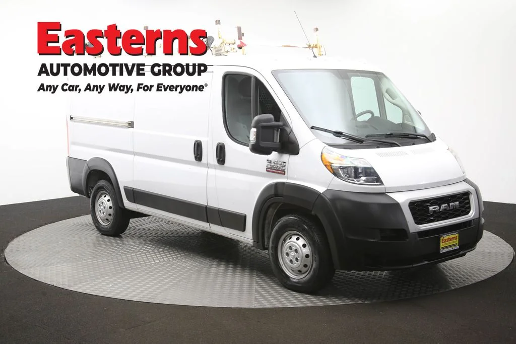 Used 2021 White Ram Base image 47