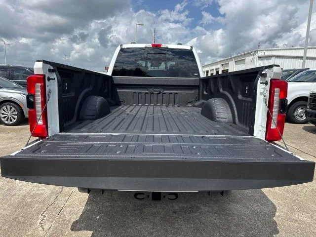 New 2026 Star White Metallic Tri-Coat Ford F-250® Lariat® image 11