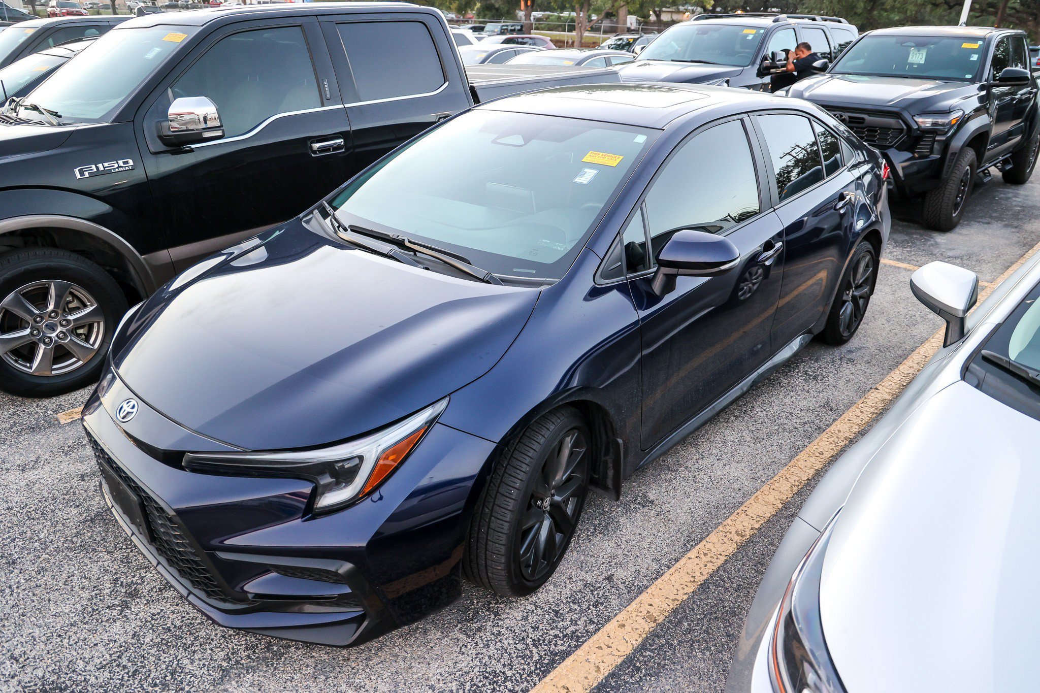Used 2025 BLUEPRINT Toyota SE image 2