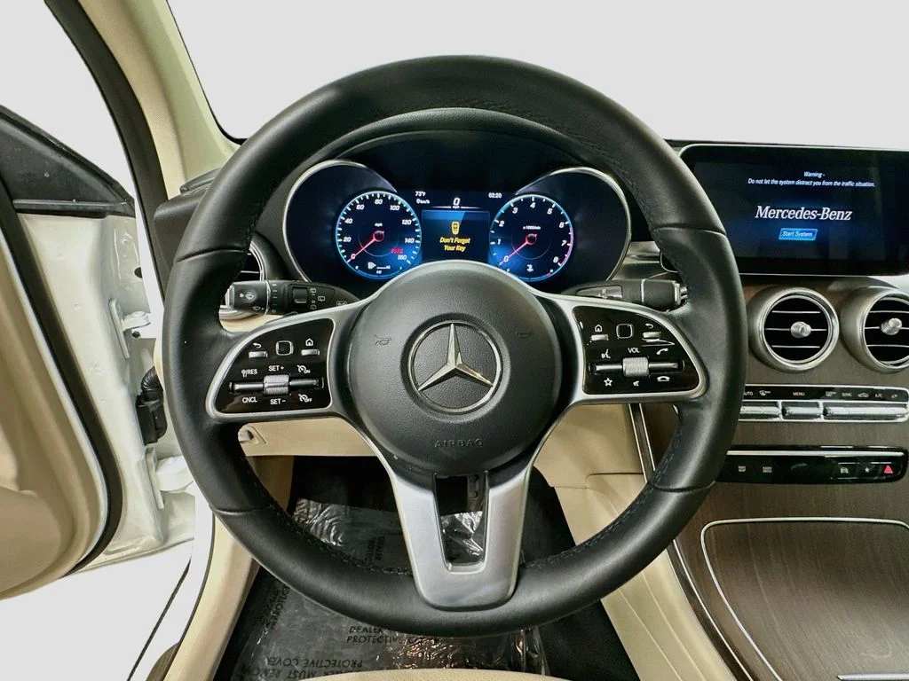 Certified Used 2022 Polar White Mercedes-Benz GLC 300 image 12