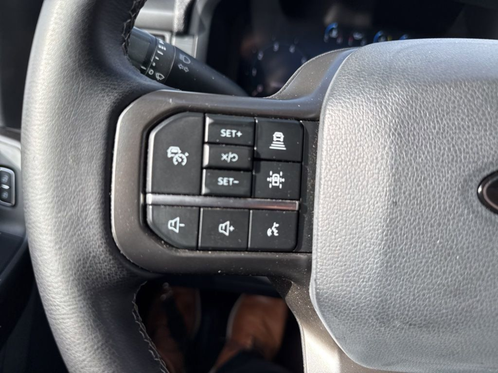 Used 2024 Red Ford XLT image 25