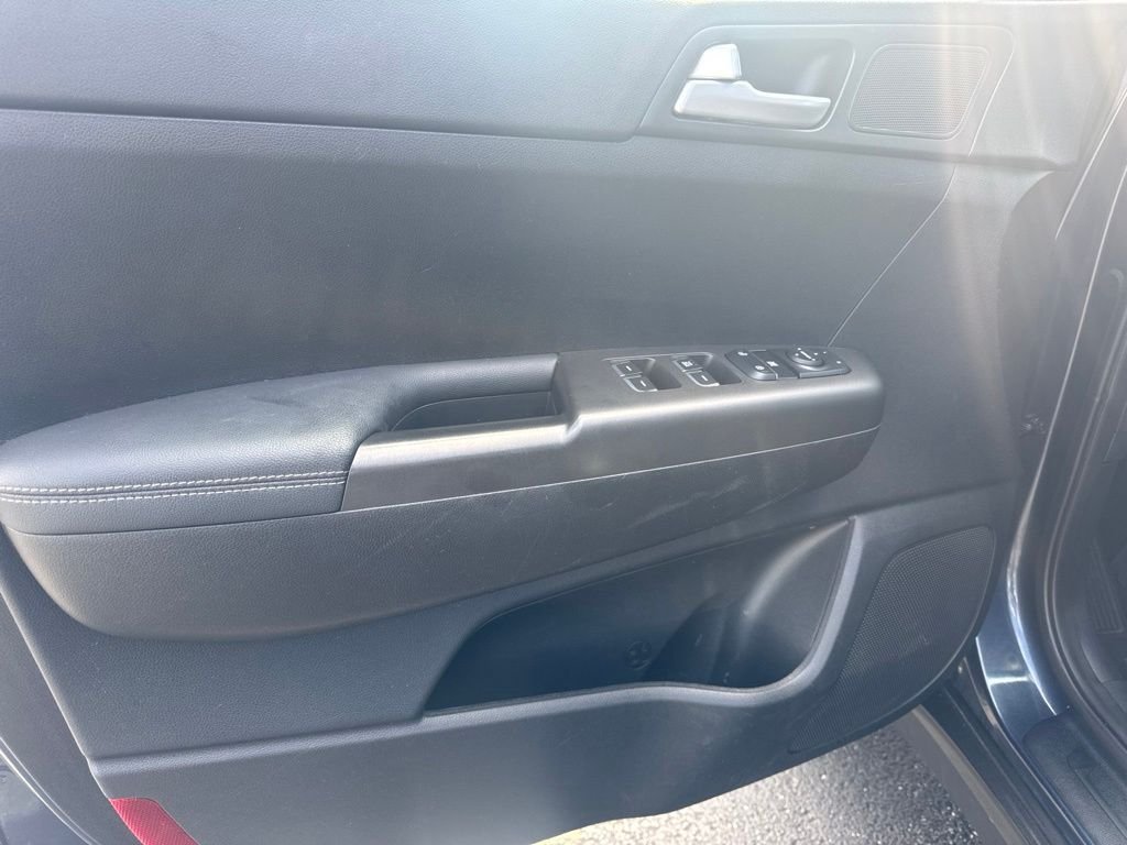 Used 2018 Blue Kia LX image 13