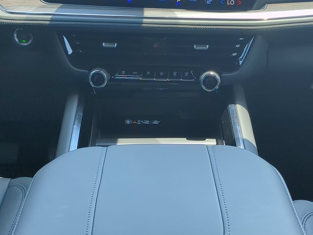 2026 Chevrolet Tahoe Z71 - Photo 18