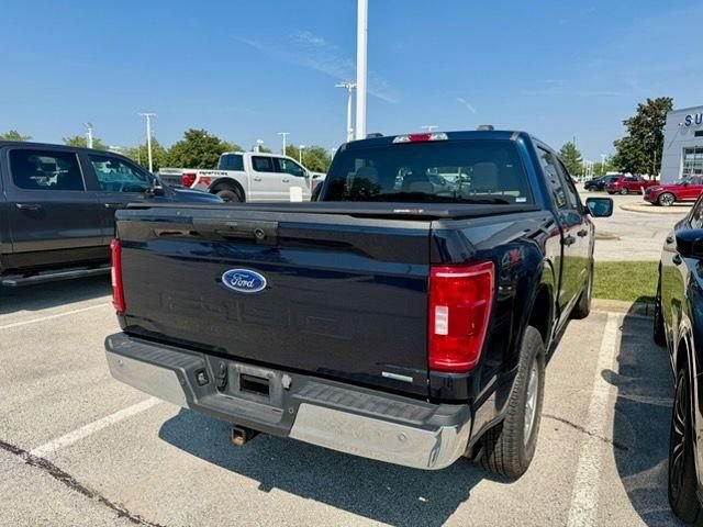 Used 2023 Blue Metallic Ford XLT image 4