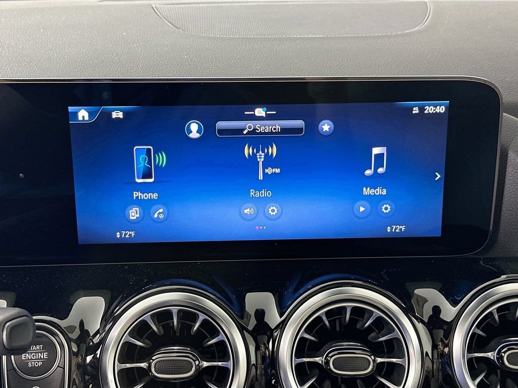 New 2026 Polar White Mercedes-Benz GLA 250 image 46