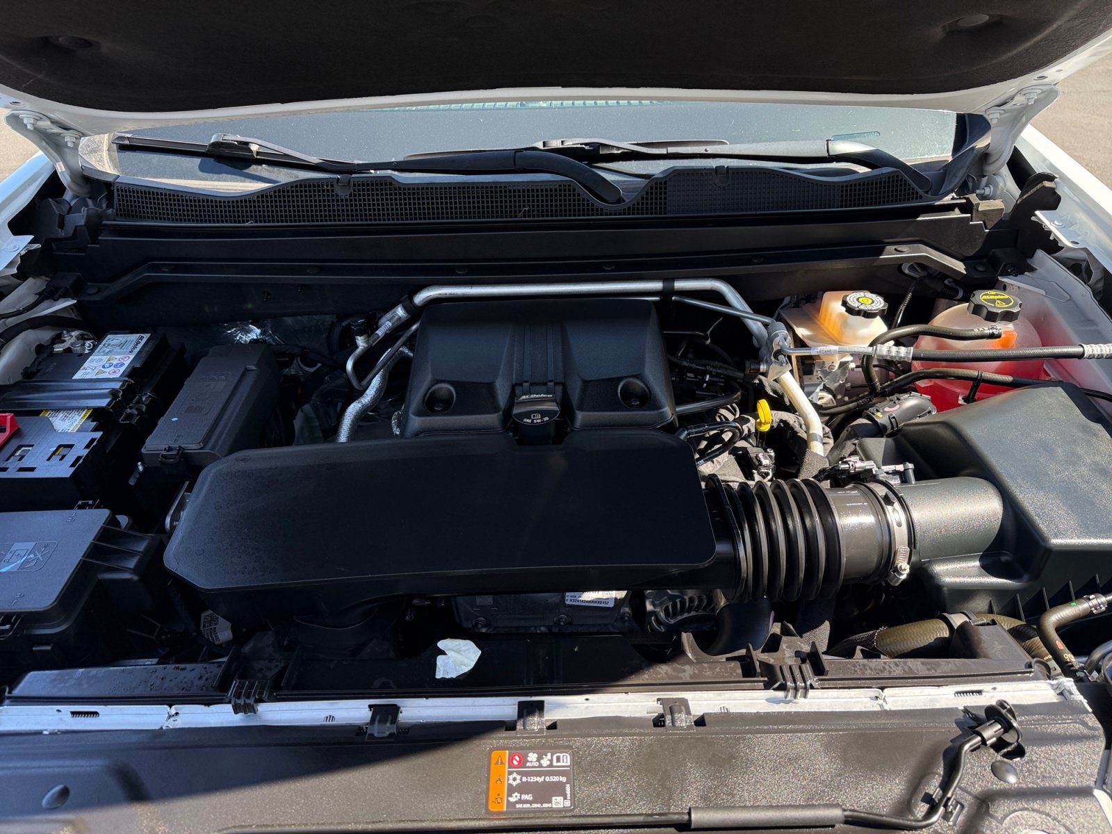 Used 2024 Summit White Chevrolet LT image 20