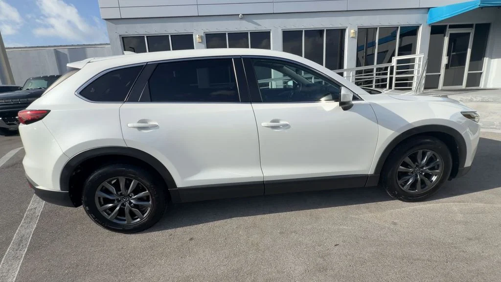 Used 2022 White Mazda Sport image 9