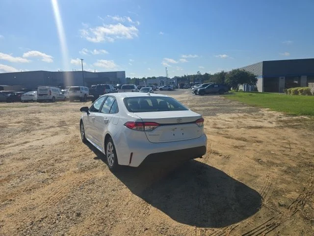 Used 2025 White Toyota LE image 6