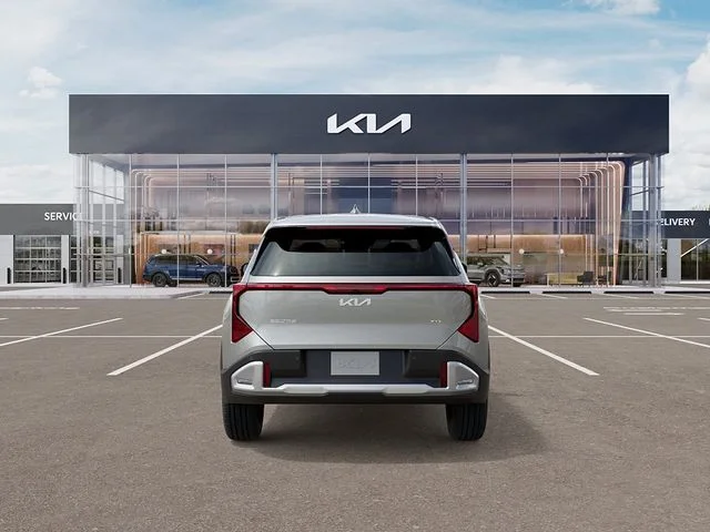New 2027 White Kia S image 6