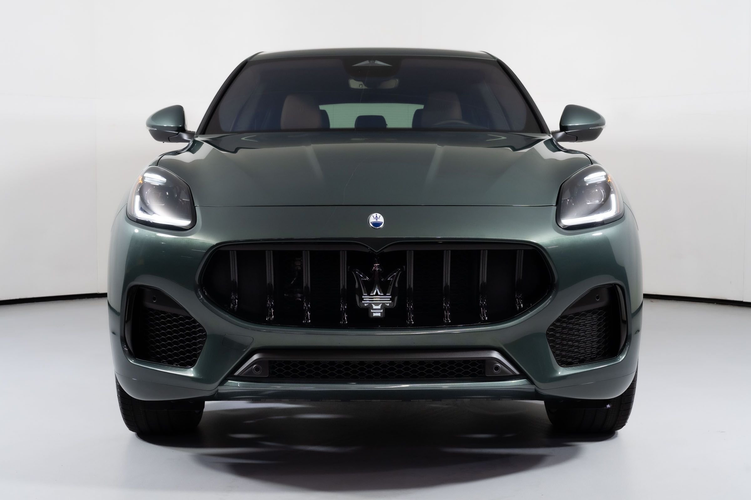 2026 Maserati Grecale Modena V6 - Photo 10