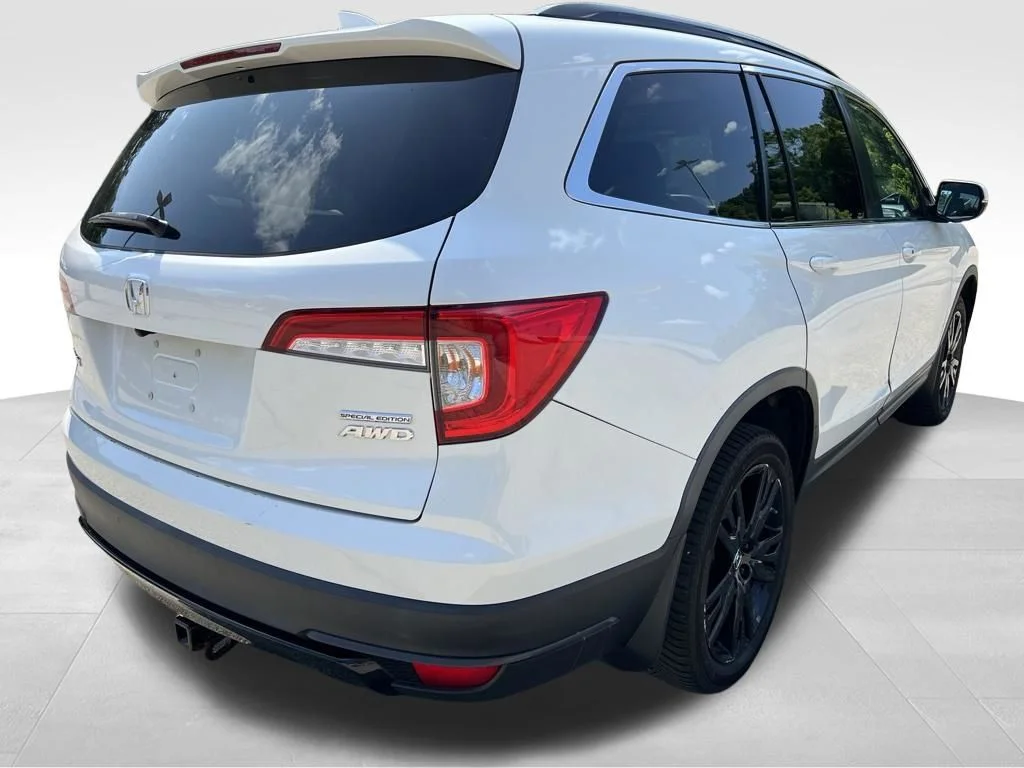 Used 2021 White Honda Special Edition image 6