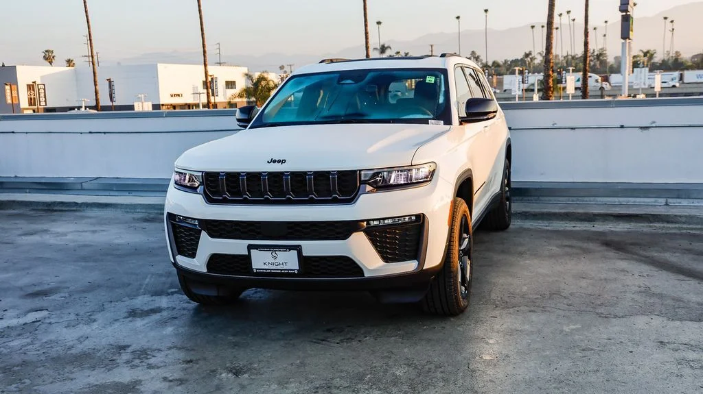 New 2026 White Jeep Limited image 4