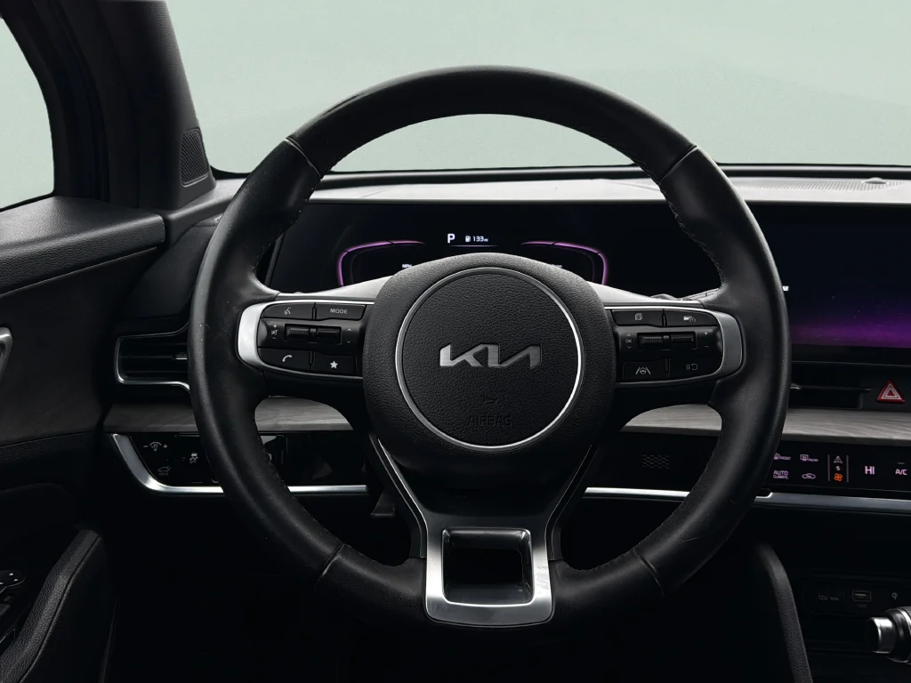 Certified Used 2024 Gravity Gray Kia X-Line image 31
