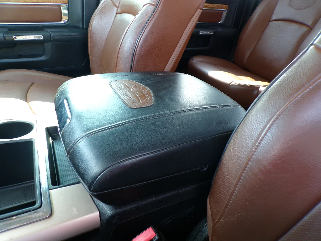Used 2013 Black Gold Pearlcoat Ram Laramie Longhorn image 34