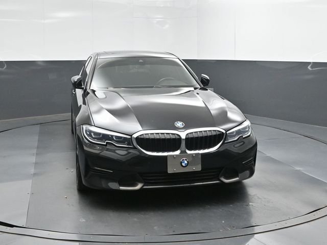 Used 2020 Black BMW 330i image 17