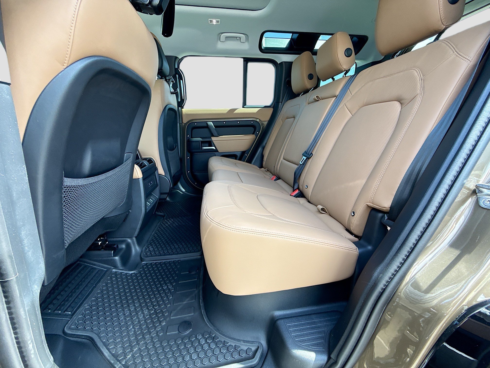New 2026 Gondwana Stone LAND ROVER X-Dynamic SE image 21