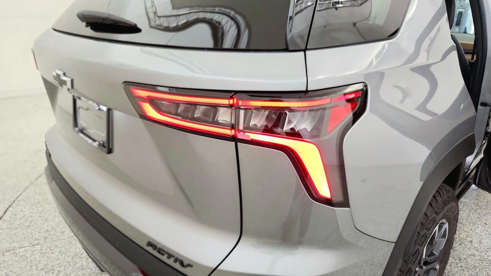 2027 Chevrolet Equinox ACTIV - Photo 37